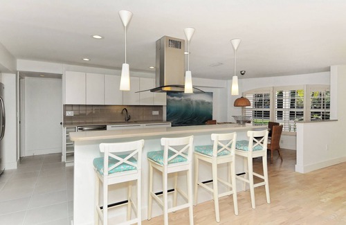 Siesta Key Villa | Newly Renovated Family Home – Pool & Short Walk to Siesta Beach - Waterview