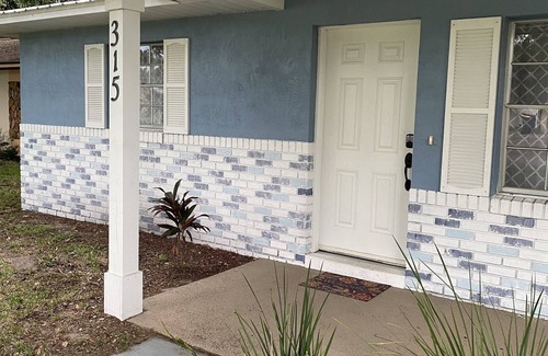 Sebring House | Newly Renovated Farmhouse!
