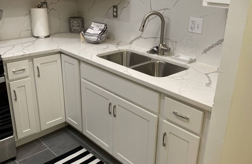 Northeast Bed & Breakfast | Newly renovated home In the heart of Washington, DC with easy and FREE parking!