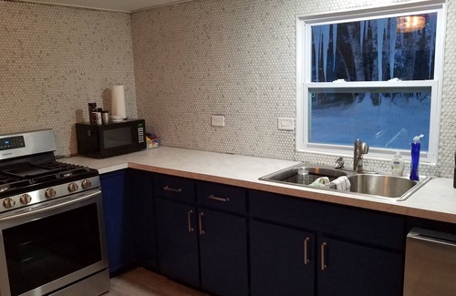 Paradise House | Newly renovated house on 255 feet of Lake Superior!