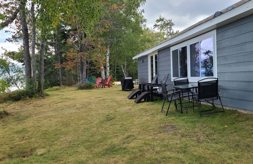 Paradise House | Newly renovated house on 255 feet of Lake Superior!