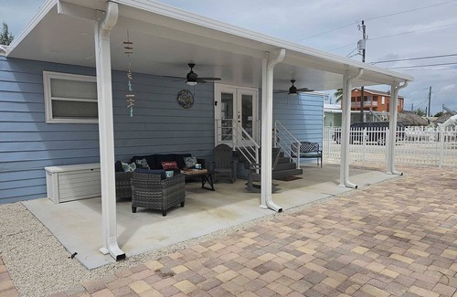 Key Largo Village House | NEWLY RENOVATED Key Largo Beach Cottage