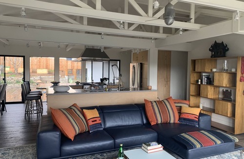 Ukiah House | Newly renovated modern home with ADU, Outdoor shower, Luxurious garden and patio