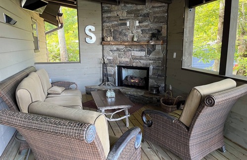 Glenville House | Newly Renovated, Mountain Home With Spectacular Lake & Mts Views, Cashiers, NC