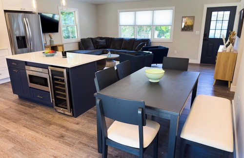 Mattituck House | Newly Renovated North Fork Gem: 3BR/2BA Walk to Beach, Near Love Lane & Wineries