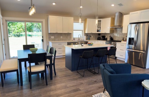 Mattituck House | Newly Renovated North Fork Gem: 3BR/2BA Walk to Beach, Near Love Lane & Wineries