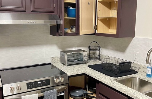 Warner Robins House | Newly renovated, pet-friendly home near Robins AFB