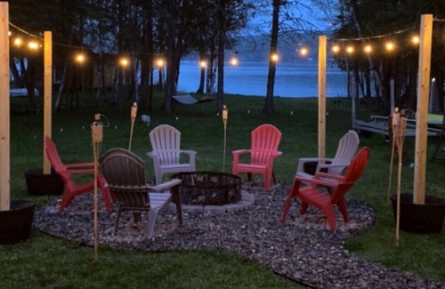 Portage Lake House | Newly Renovated, perfectly located and fully equiped.