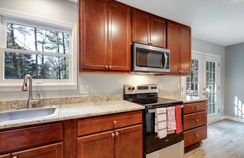 Northwest Raleigh House | Newly Renovated Private Retreat in North Raleigh!