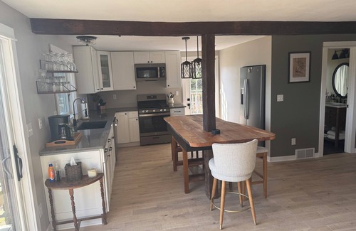 Cazenovia House | Newly Renovated Rustic Elegance with Breathtaking Views