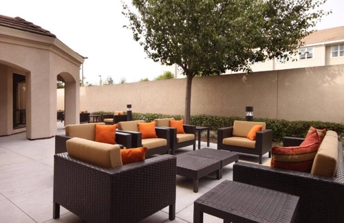 Salinas House | Newly Renovated Salinas, CA Hotel in a Great Location