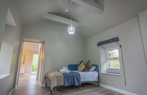 Dawros Apartment | Newly renovated, stylish Self-Catering Apartment