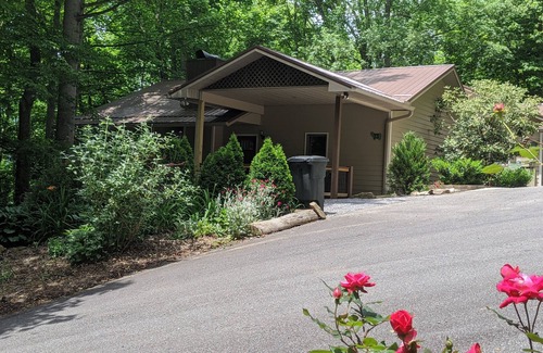 Waynesville House | Newly Renovated Townhome, One level, no steps in Waynesville, NC