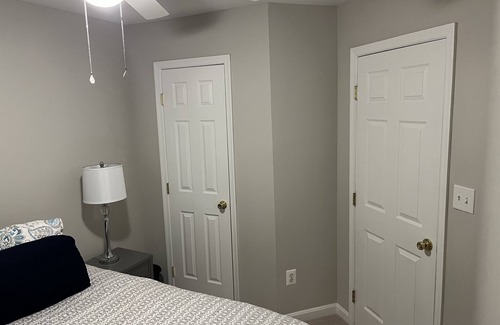 Mount Vernon House | Newly Renovated Townhouse ~3 miles from Ft. Belvoir and ~20 miles from D.C.