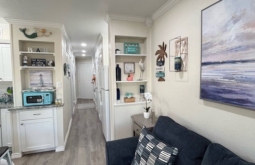 North Beach Condo | Newly Renovated Beach Condo with views of the ocean and downtown Corpus Christi!