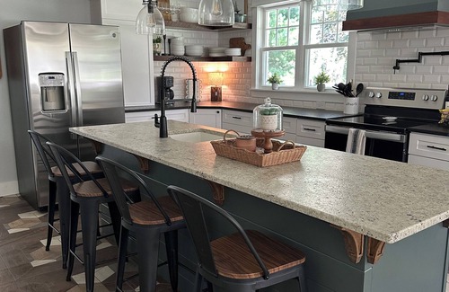 East Flat Rock House | Newly Renovated home just minutes from Downtown Hendersonville.