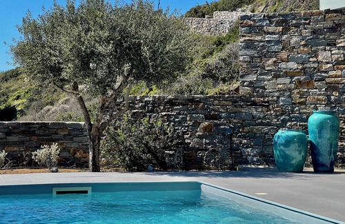 Mikri Vigla Villa | Newly renovated villa 5 minutes walk from the most beautiful beach in Naxos, Greece