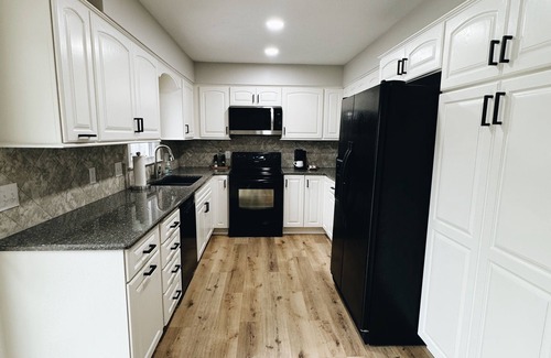 South Central Omaha House | Newly Renovated with Pool, close to CWSn3 bedroom, 7 bed, 2 bathroom, sleeps 12