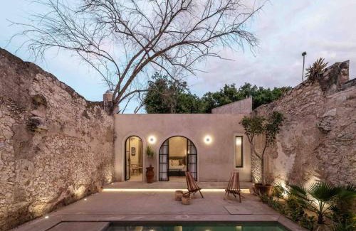 Centro House | NEWLY RESTORED HOUSE “Casa Lohr” with private pool