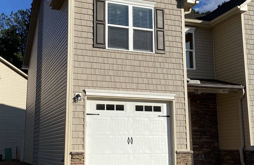 Hubert House | Newly Townhome, 15 mins to Camp Lejeune