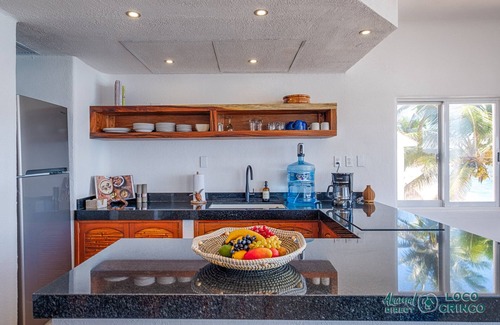 Akumal Condo | Newly Updated Beachfront Condo with Terrace, Pool & Daily Service