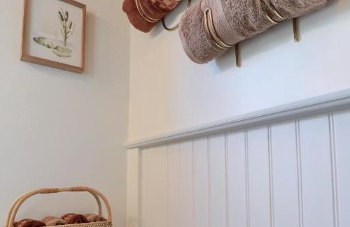 Lancaster Apartment | Newly Updated Charming Backyard & Grill