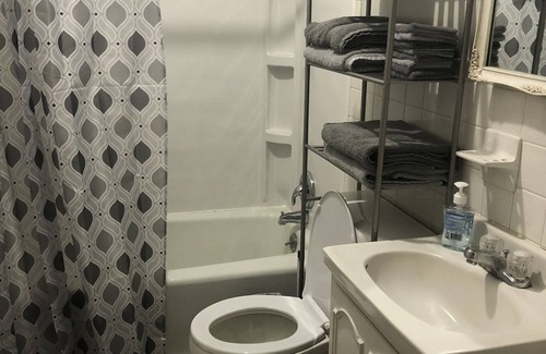Cunningham House | Next door to Wildlife Mgmt Area. Full kitchen, washer/dryer.