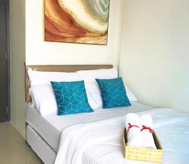 Cagayan de Oro Apartment | Next to SM Mall, Modern 1BR with Balcony & Pool