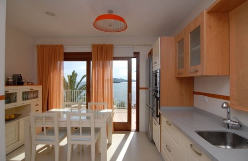 Ibiza City Centre Villa | NEXT TO THE SEA WITH INCREDIBLE VIEWS