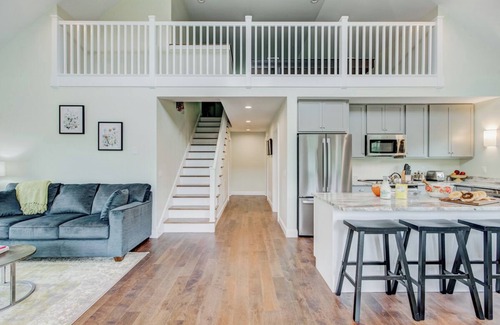 Warm Springs House | Next to the Springs! Bright + Modern Getaway Cottage Getaway