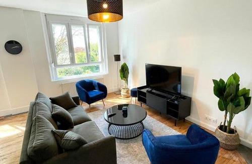 Croix House | NG SuiteHome Imp Lumineux T4