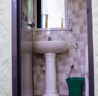 Mto wa Mbu Cabin | Ngedere Lodge and Camps