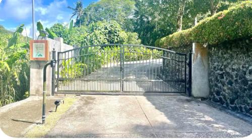 Koror Apartment | Ngermid Oasis-Studio Loft With Kitchenette & Scenic Views