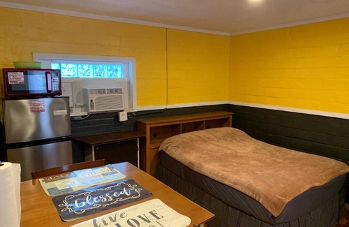 Niagara Falls Apartment | Niagara Falls New York USA Studio