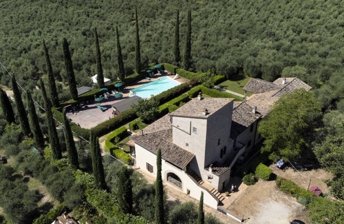 Precetto Apartment | NICCIANO: Two-room apartment in farmhouse with swimming pool, Marmore Falls
