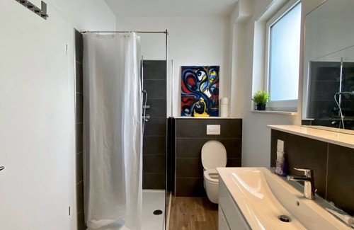 Mechernich Apartment | Nice 1-room apartment with box spring bed and separate kitchenette