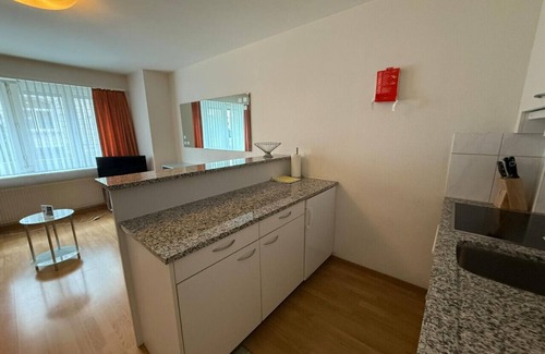 District 6 Apartment | Nice 1BR flat in the city center (Crown 3)
