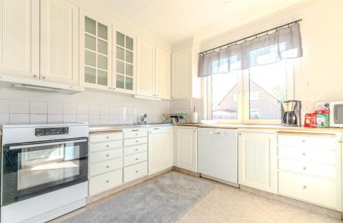 Skelleftea Apartment | Nice 4 room apartment at Älvsbacka