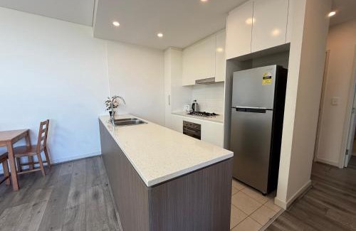 Bankstown Apartment | Nice and Clean Apartment with Free Netflix and Parking