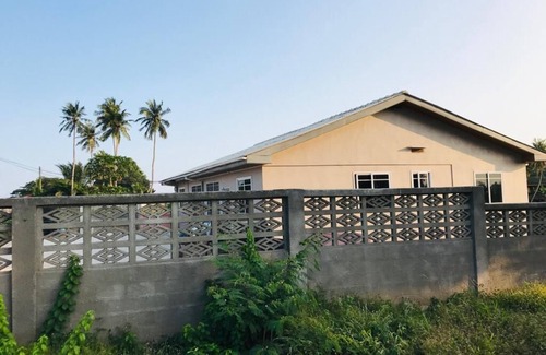 Akyinim Apartment | Nice and cozy 4 BR apartment