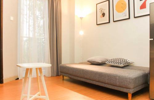 Cikarang Apartment | Nice and Elegant 1BR Apartment at Mustika Golf Residence By Travelio