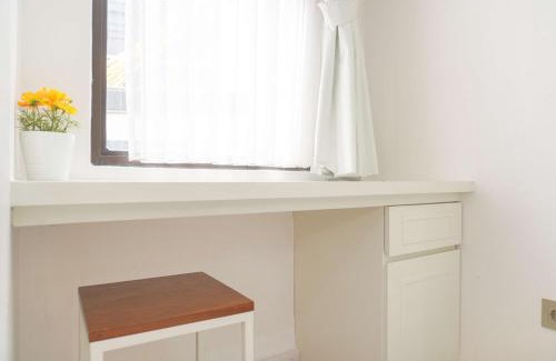 Depok Apartment | Nice and Simply Look Studio Transpark Cibubur Apartment By Travelio