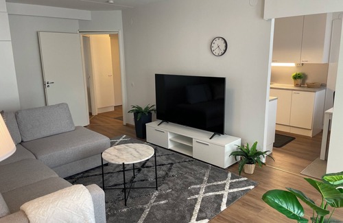 Itainen District Condo | Nice and spacious condo apartment