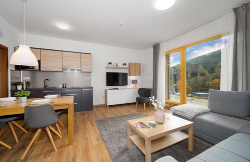 Velka Upa Apartment | Nice apartment for 4 guests with WIFI, TV, terrace, pets allowed and panoramic view