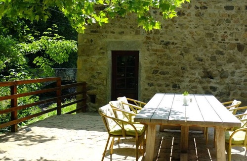 Saint-Pierre-le-Vieux Apartment | Nice apartment in Olsberg