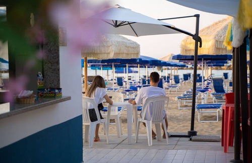 Francavilla al Mare Apartment | Nice apartment for 5 people with A/C, WIFI, TV and terrace