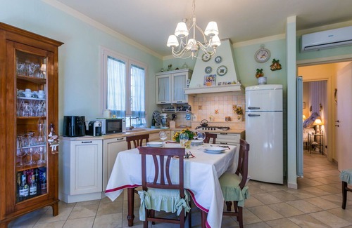 Rosignano Solvay Apartment | Nice apartment for 4 people with WIFI, A/C, TV, patio and parking