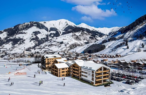 Rauris Apartment | Nice apartment with 2 bathrooms, on the ski slope