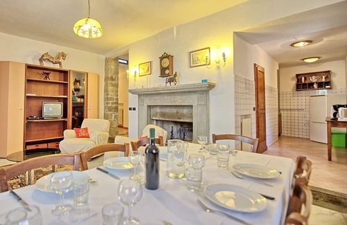 Greve in Chianti Apartment | Nice apartment with WIFI, pool, TV, patio, panoramic view, parking, close to Greve In Chianti