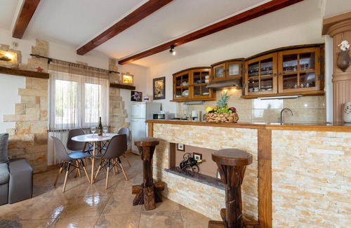Rovanjska Apartment | Nice apartment in Rovanjska/Jasenice